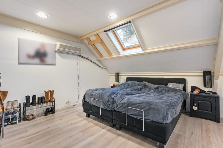 Foto 46 van Moerheimstraat 148