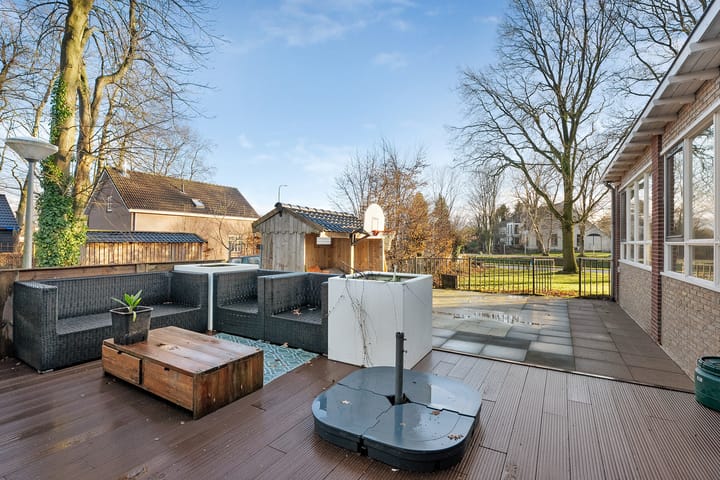 Foto 54 van Moerheimstraat 148