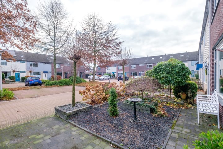 Foto 40 van Ireneplein 19