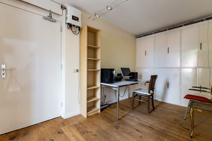 Foto 32 van De Swarrelsstraat 10