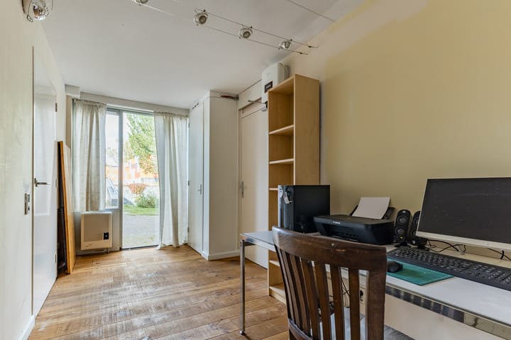 Foto 33 van De Swarrelsstraat 10