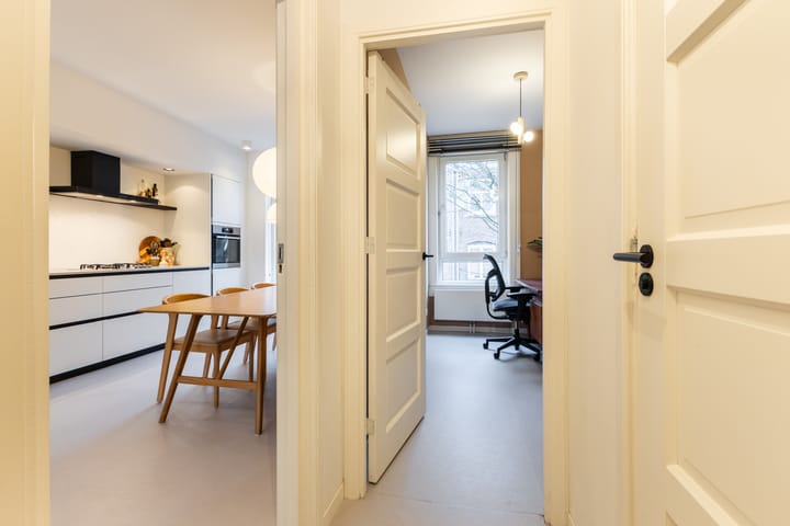 Foto 19 van Govert Flinckstraat 271-2