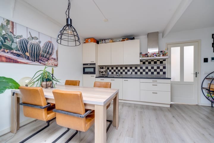 Foto 8 van 2e Dorpsstraat 32-B2