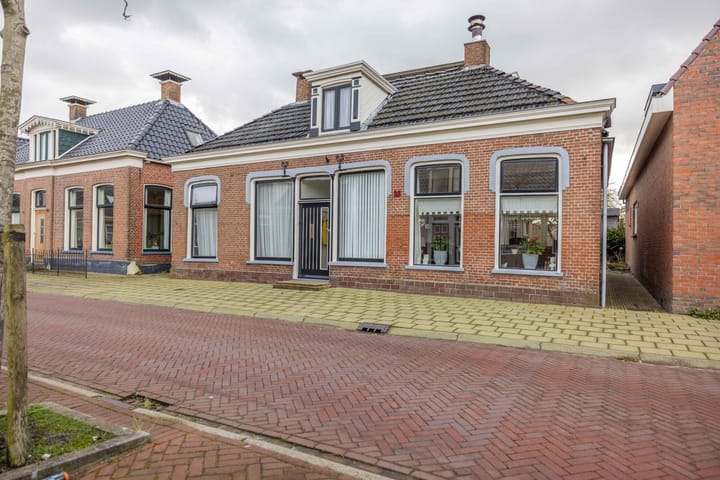 Photo 1 of Regnerus Meinardystraat 38
