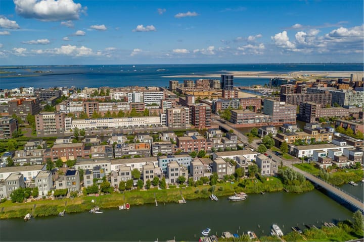 Foto 31 van Zwanebloemlaan 272