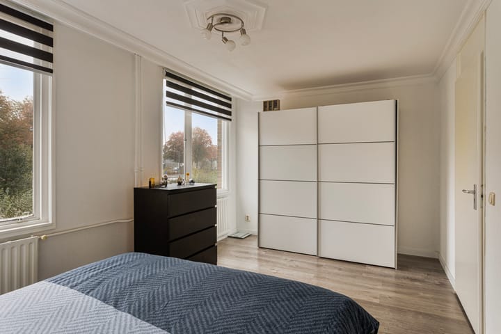 Foto 11 van Kievit 100