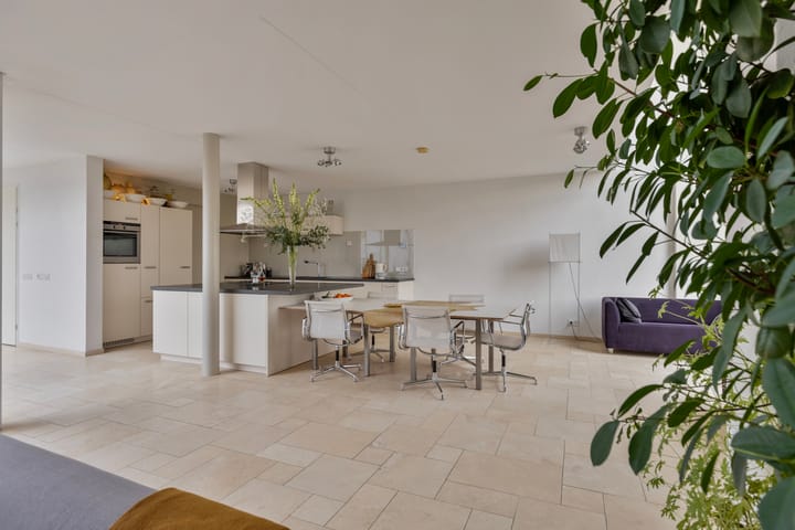 Foto 23 van Avenhornstraat 6