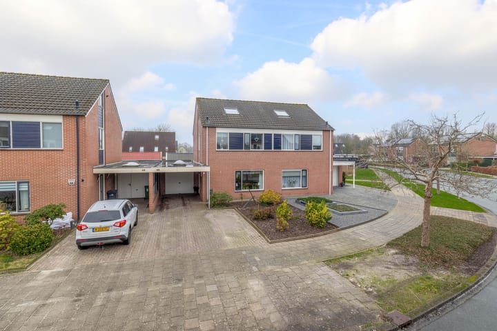 Foto 10 van Wielewaalhof 46