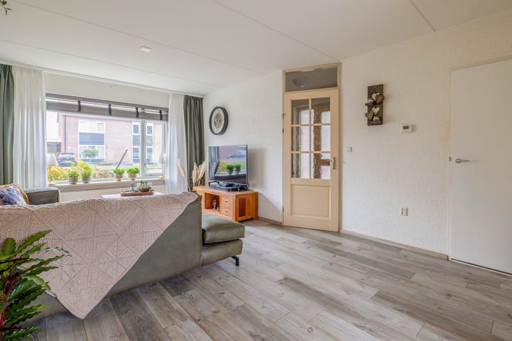 Foto 14 van Wielewaalhof 46