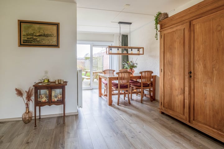 Foto 17 van Wielewaalhof 46