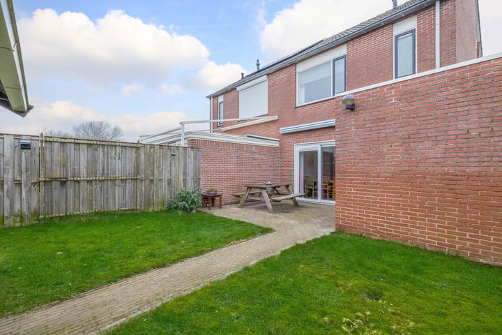 Foto 35 van Wielewaalhof 46