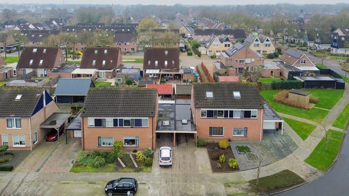 Foto 43 van Wielewaalhof 46