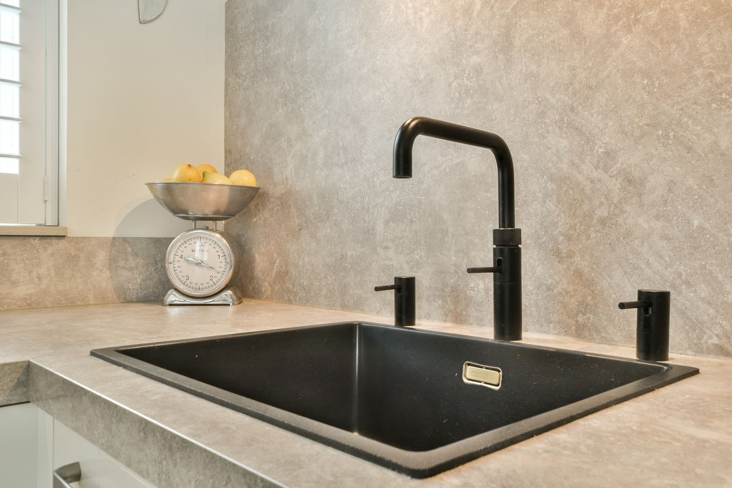 Foto 10 van Irislaan 113