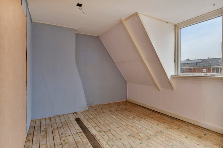 Foto 20 van Professor Camperstraat 27