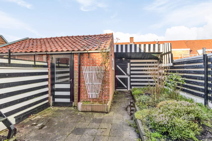 Foto 27 van Professor Camperstraat 27