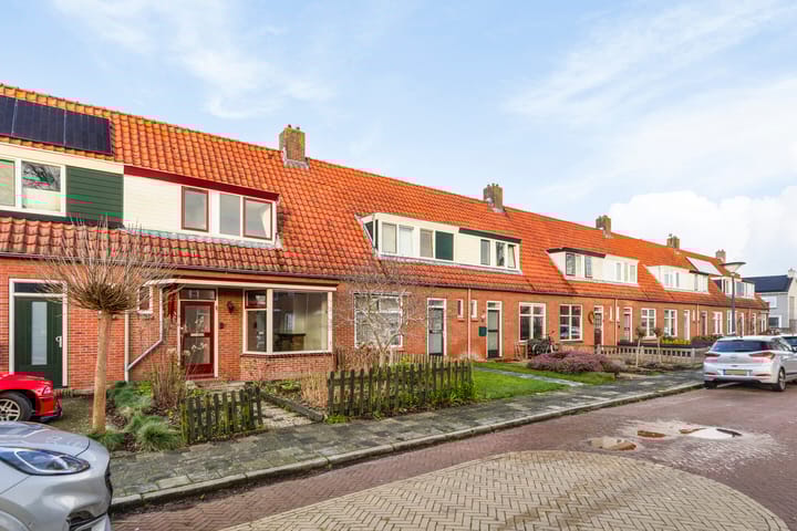 Foto 3 van Professor Camperstraat 27