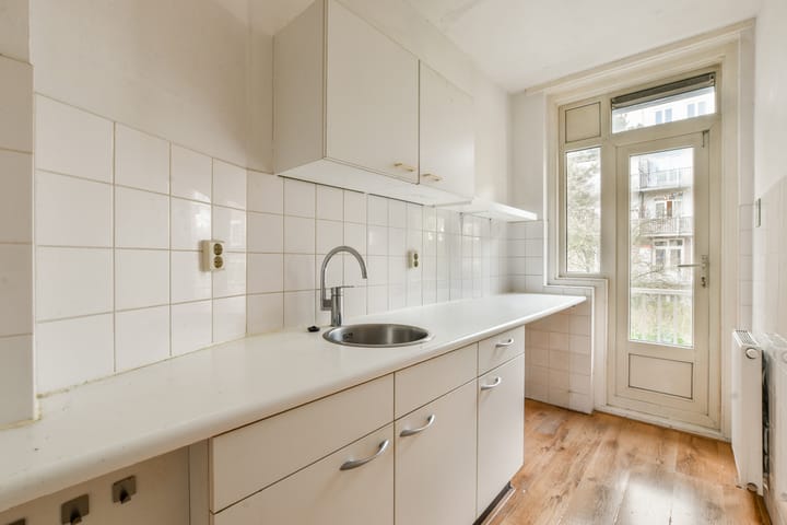 Foto 5 van Javaplantsoen 20-1