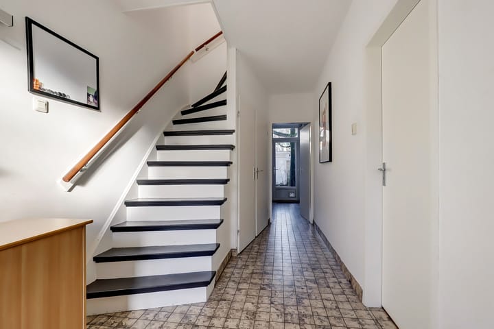 Foto 15 van Montessorilaan 2