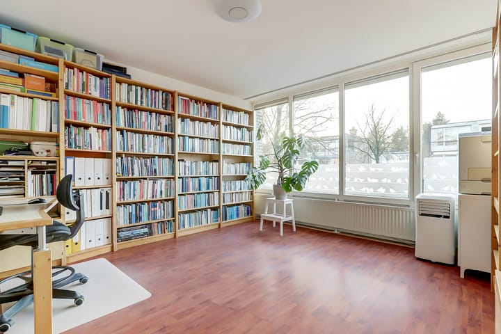 Foto 22 van Montessorilaan 2