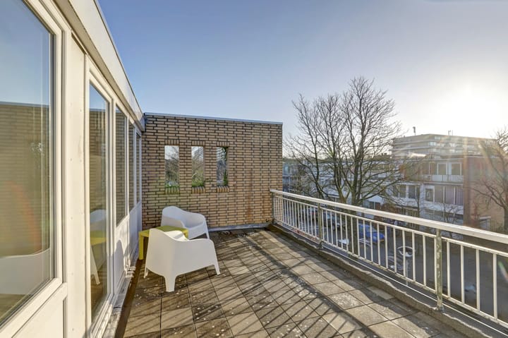 Foto 35 van Montessorilaan 2