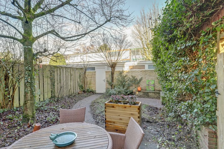 Foto 38 van Montessorilaan 2