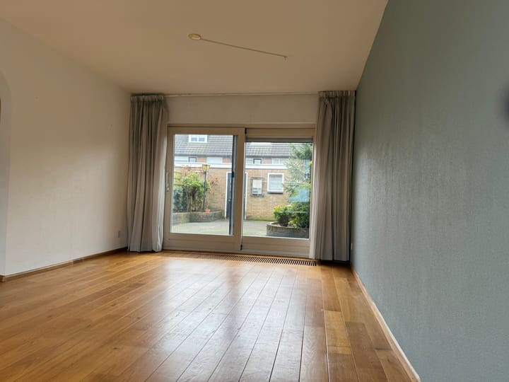 Photo 8 of Richard Holstraat 11