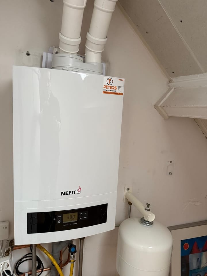 Photo 15 of Richard Holstraat 11