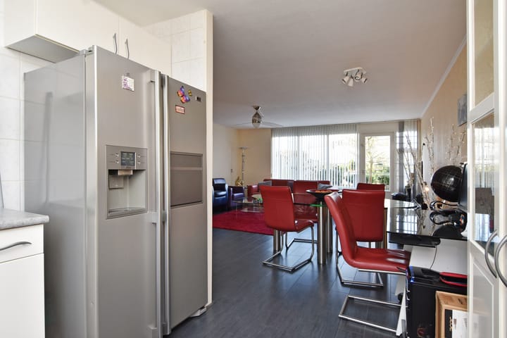 Foto 8 van Clariet Kok-van Alphenstraat 31