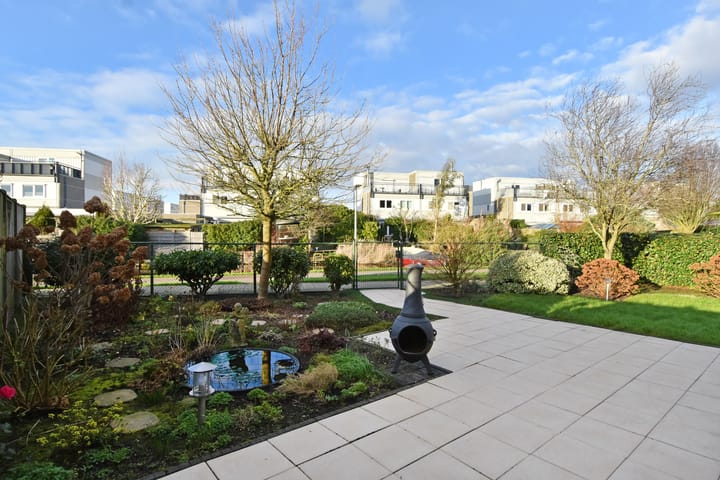 Foto 9 van Clariet Kok-van Alphenstraat 31