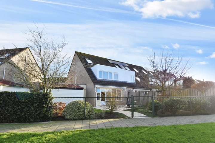 Foto 13 van Clariet Kok-van Alphenstraat 31