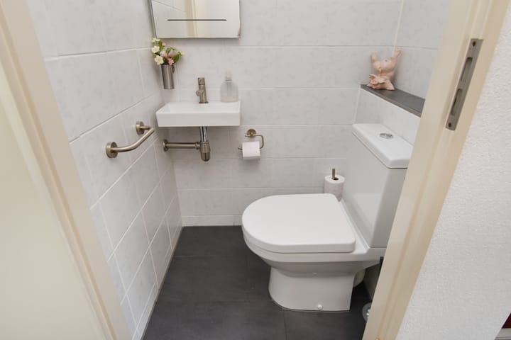 Foto 17 van Clariet Kok-van Alphenstraat 31