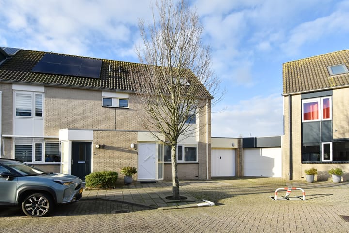 Foto 33 van Clariet Kok-van Alphenstraat 31