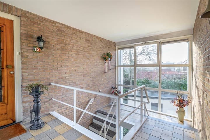 Foto 12 van Julianalaan 14