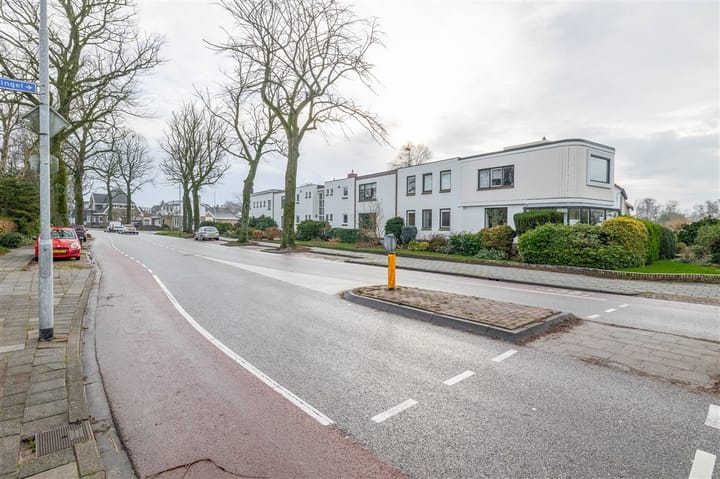 Foto 32 van Julianalaan 14