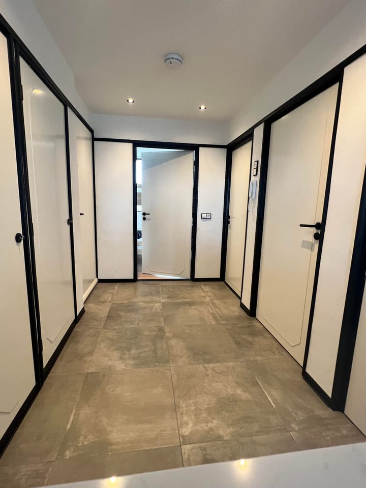 Photo 2 of Zeekant 98-F