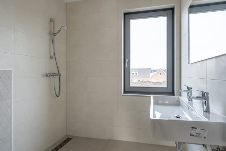 Photo 14 of Nieuwe Meerpad 9