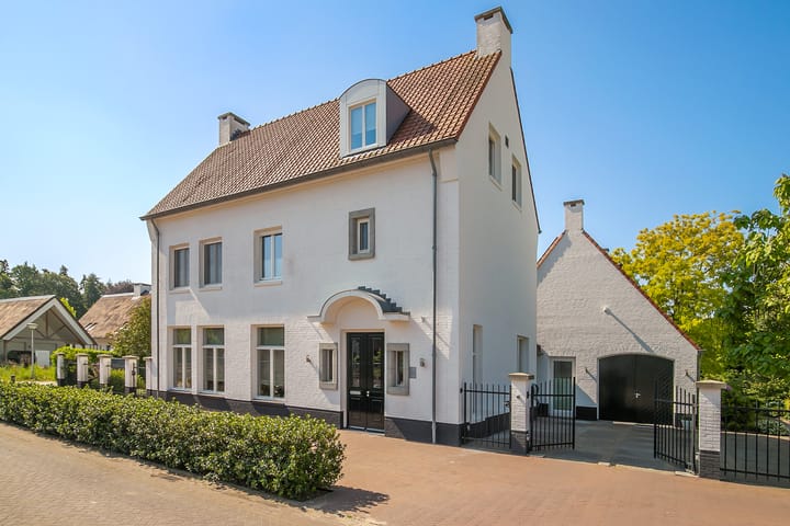 Tegenbosch 16