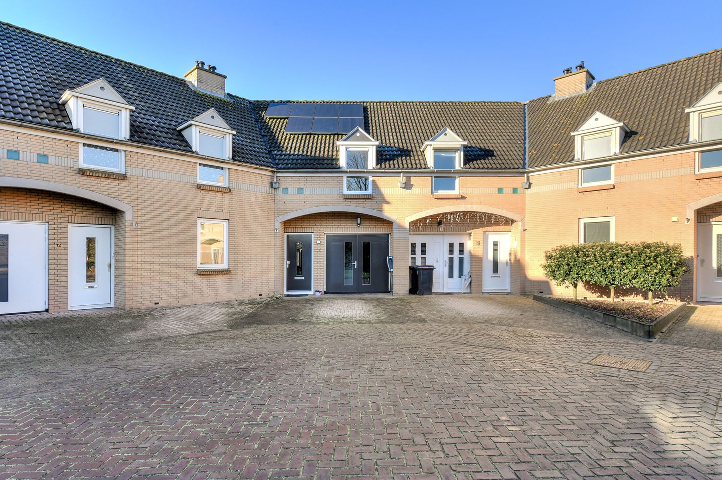 Foto 1 van Karnhuis 10