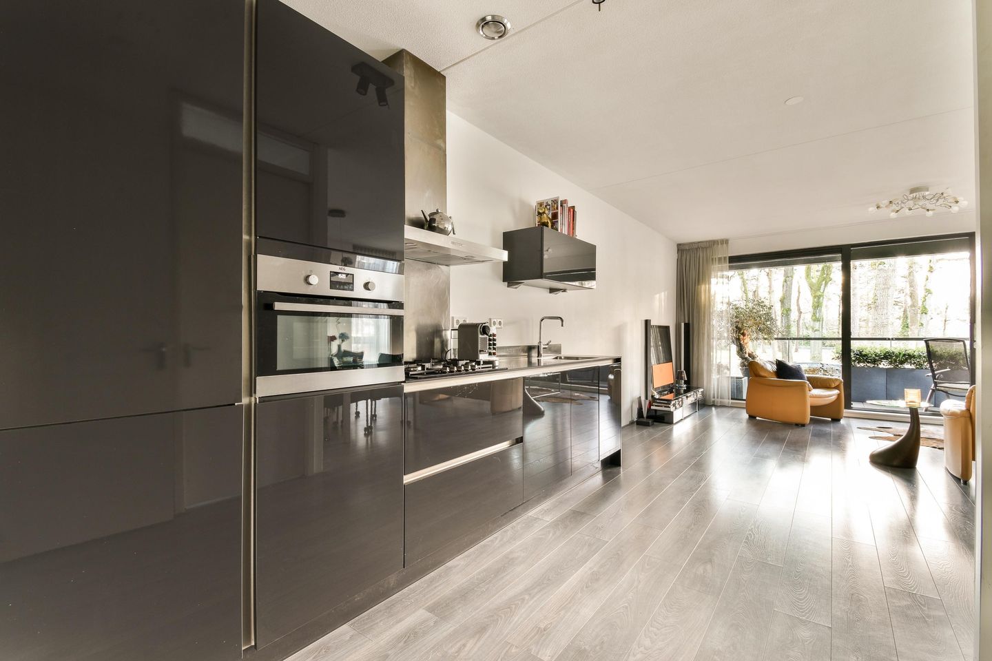 Foto 10 van Kappeyne van de Coppellolaan 143