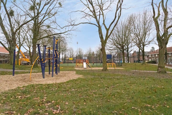 Foto 22 van Jacob van Maerlantstraat 50