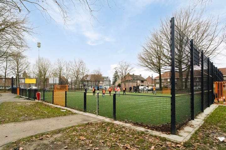 Foto 24 van Jacob van Maerlantstraat 50