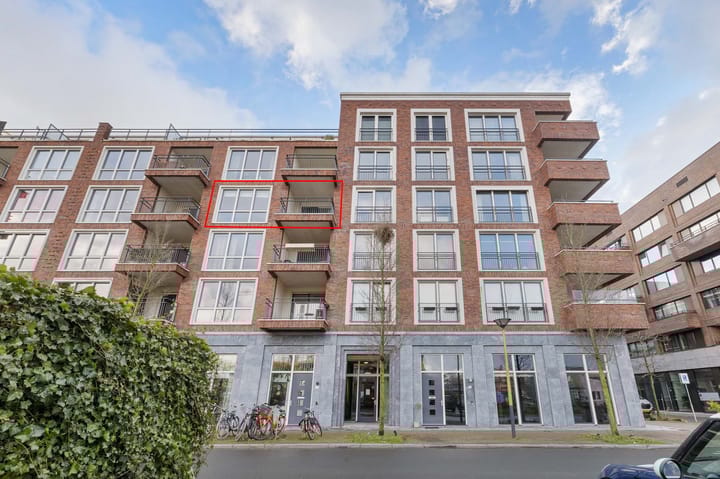 Foto 7 van San Marinostraat 107