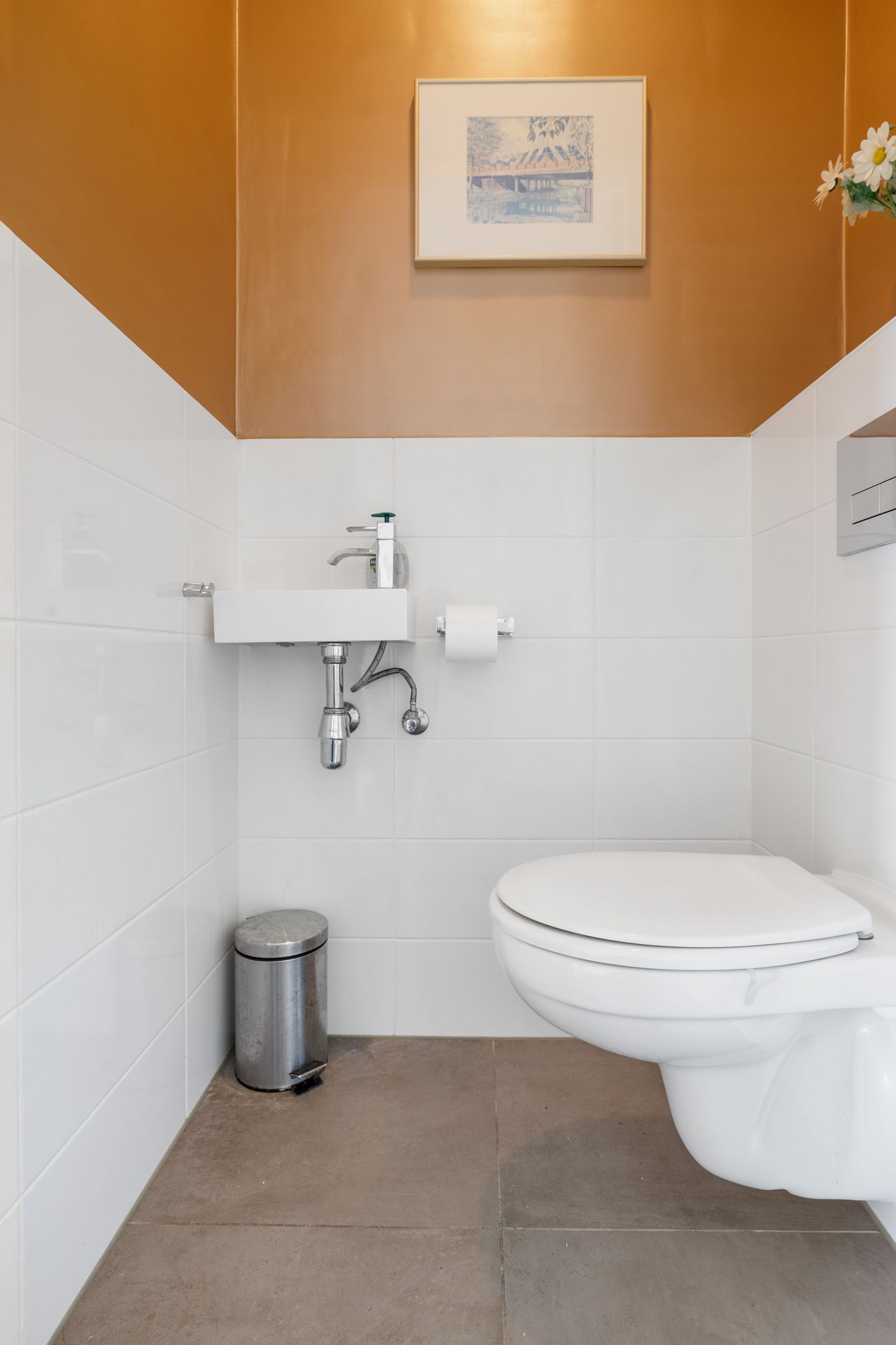 Foto 14 van San Marinostraat 107