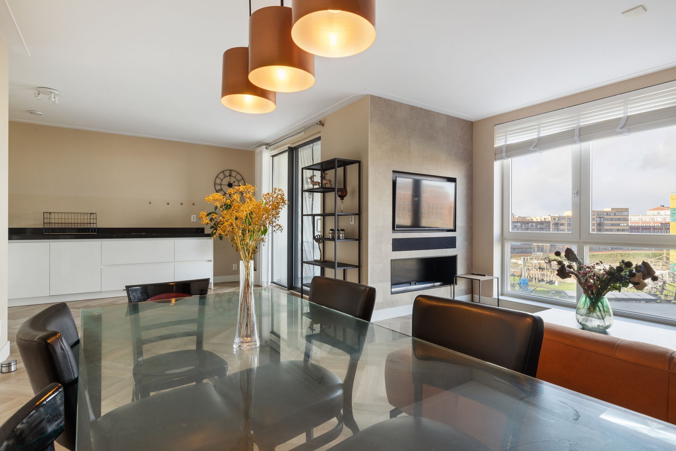 Foto 24 van San Marinostraat 107