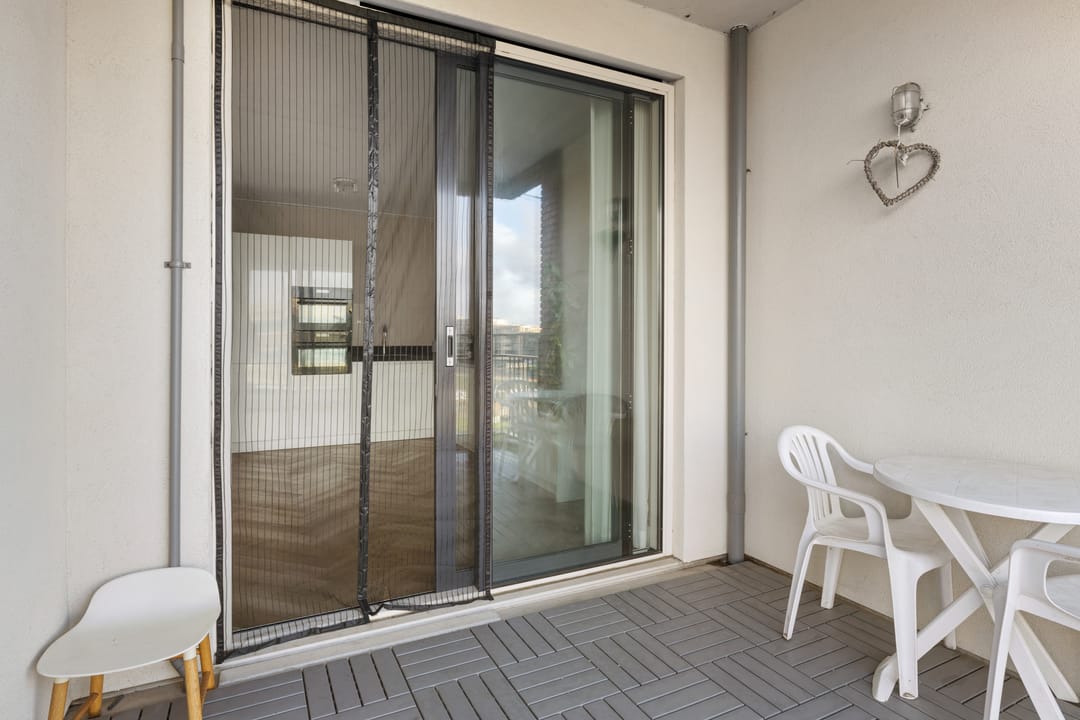 Foto 31 van San Marinostraat 107