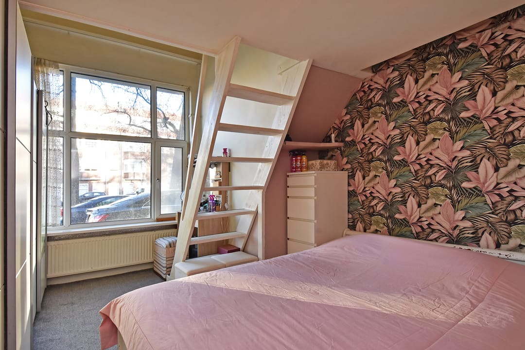 Foto 11 van Aarnout Drostlaan 3