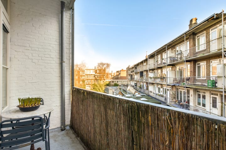 Foto 15 van Chasséstraat 14-2