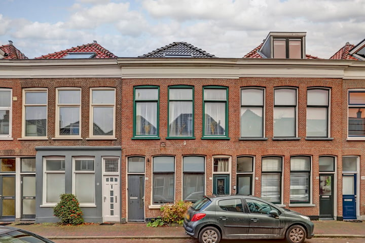 Oranjestraat 14