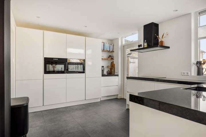 Foto 4 van Paardebloem 32