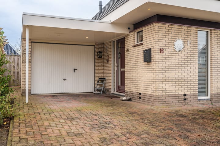 Foto 12 van Steenhuis 16